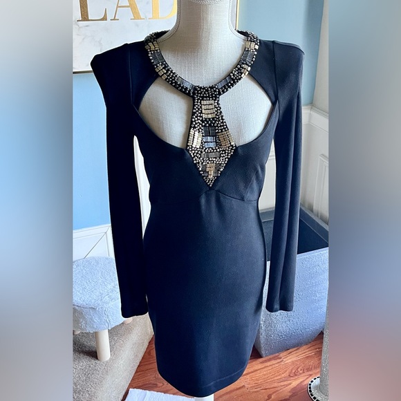 🖤VENUS Couture Dress🖤 - Picture 2 of 10